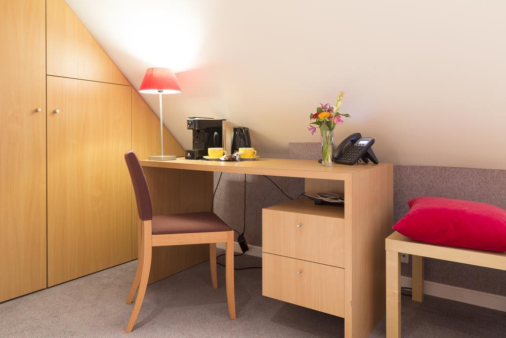 Sense Suites Ден Бош Экстерьер фото