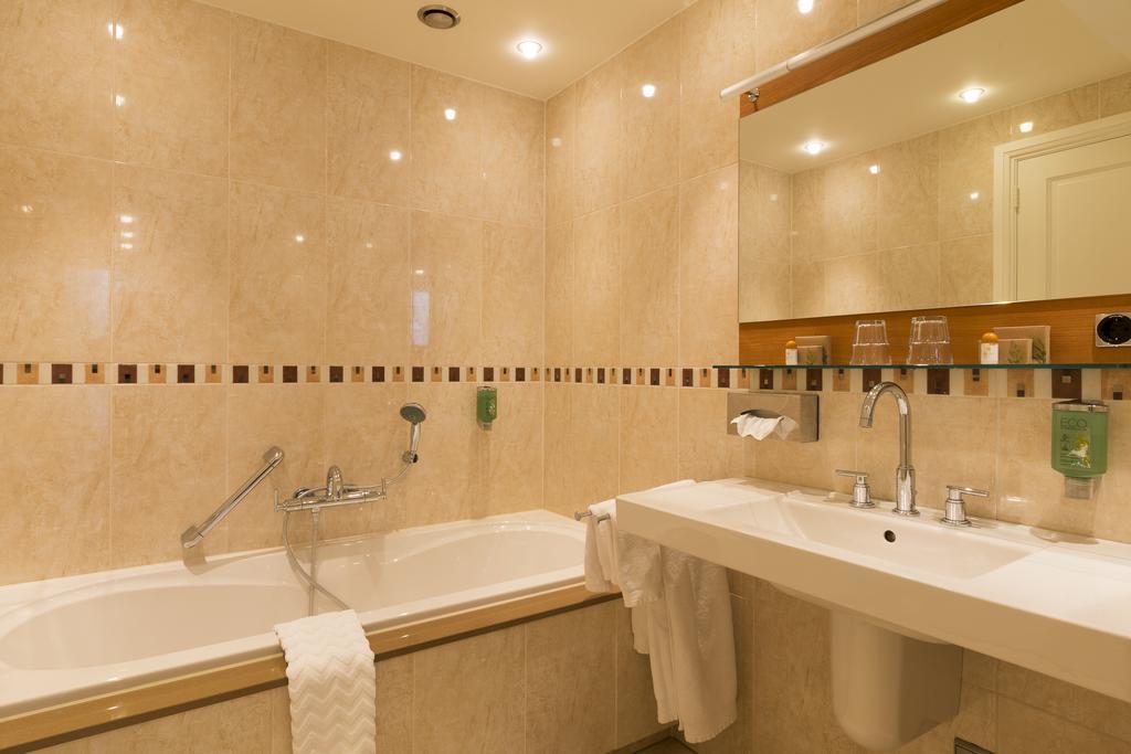 Sense Suites Ден Бош Экстерьер фото